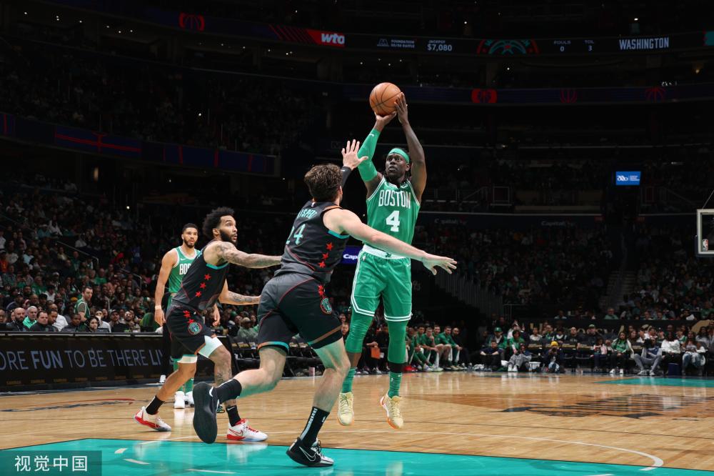 的亮眼表现 的亮眼表现